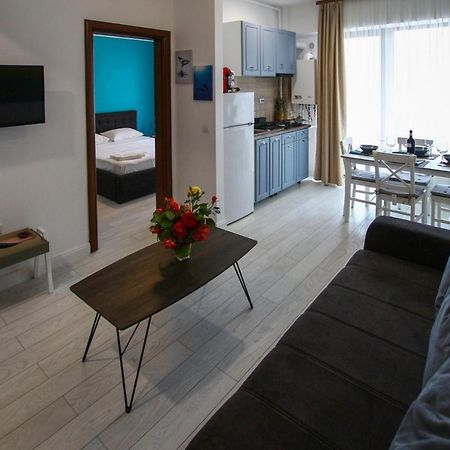 Fratelli Apartments Summerland 马马亚 外观 照片