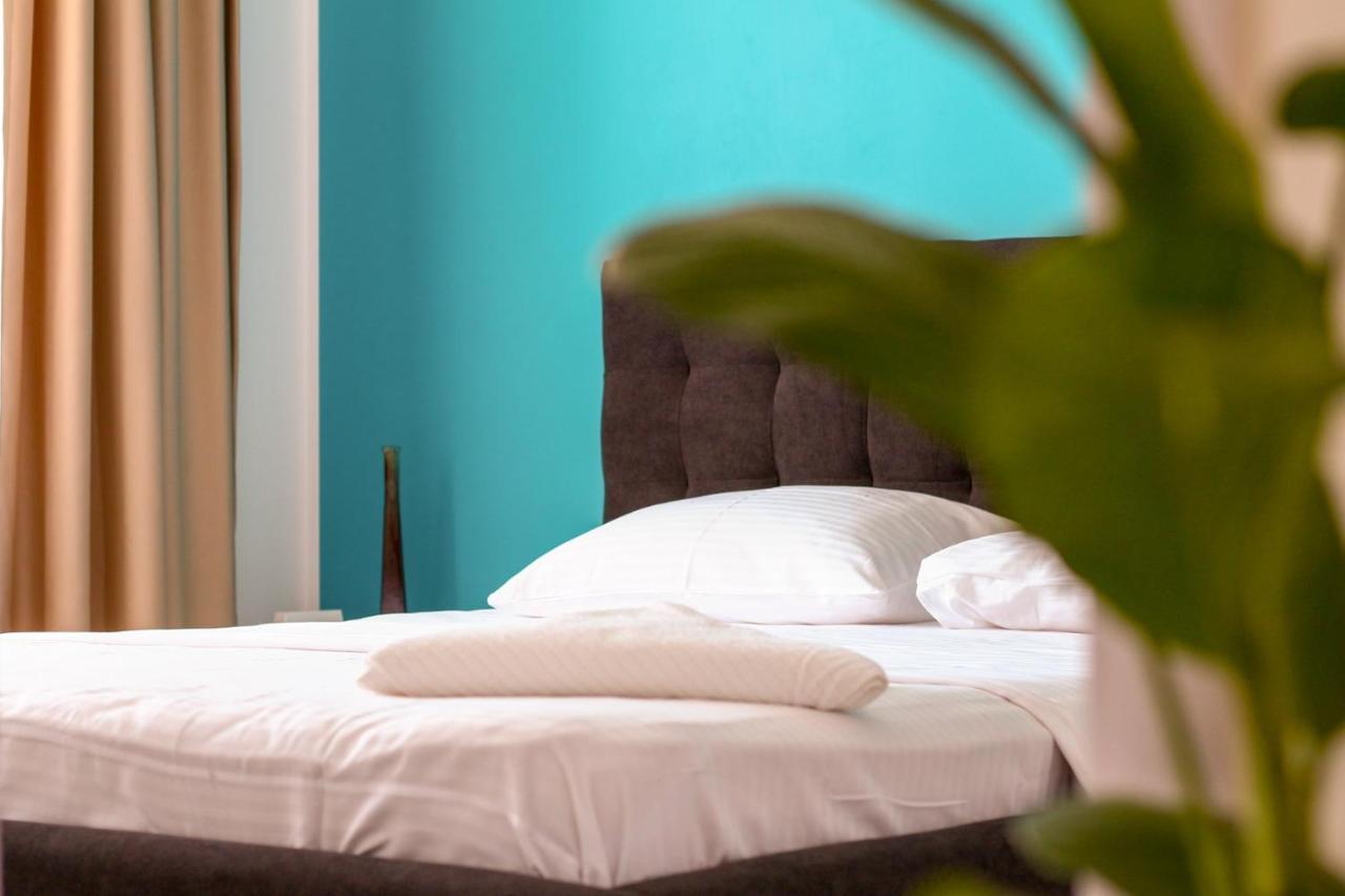 Fratelli Apartments Summerland 马马亚 外观 照片