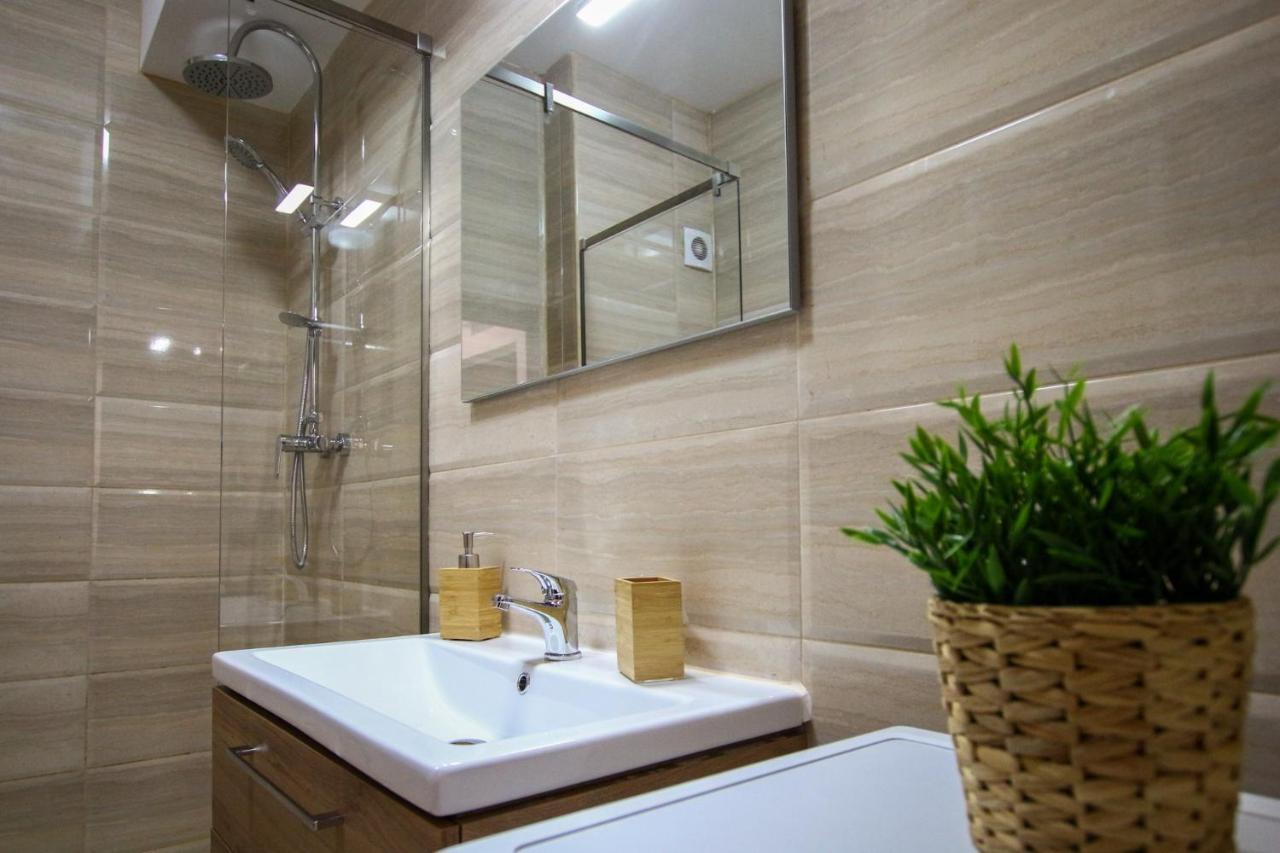 Fratelli Apartments Summerland 马马亚 外观 照片